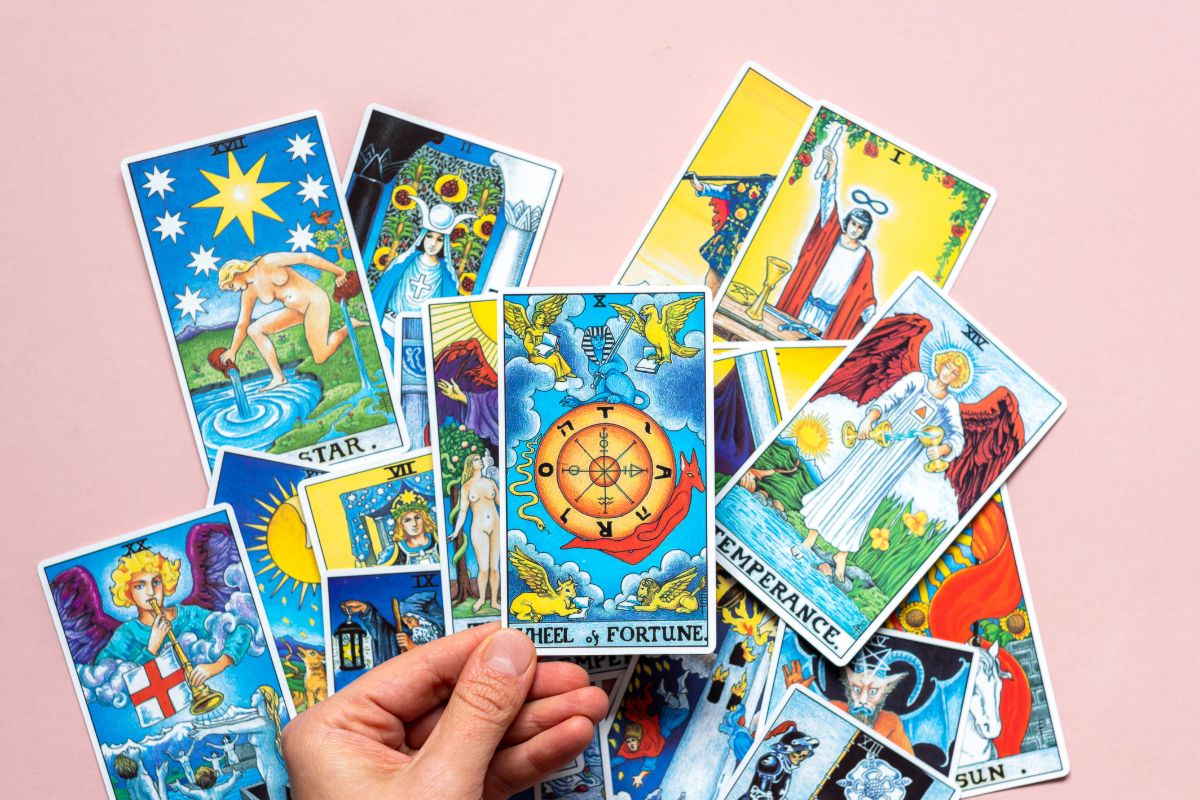 The Rider Waite Tarot Deck - The Psychic Review